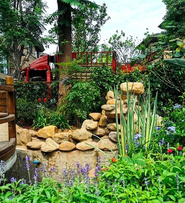 俊馳園林之重慶私家花園設計淺析別墅庭院綠化風水和景觀石的應用